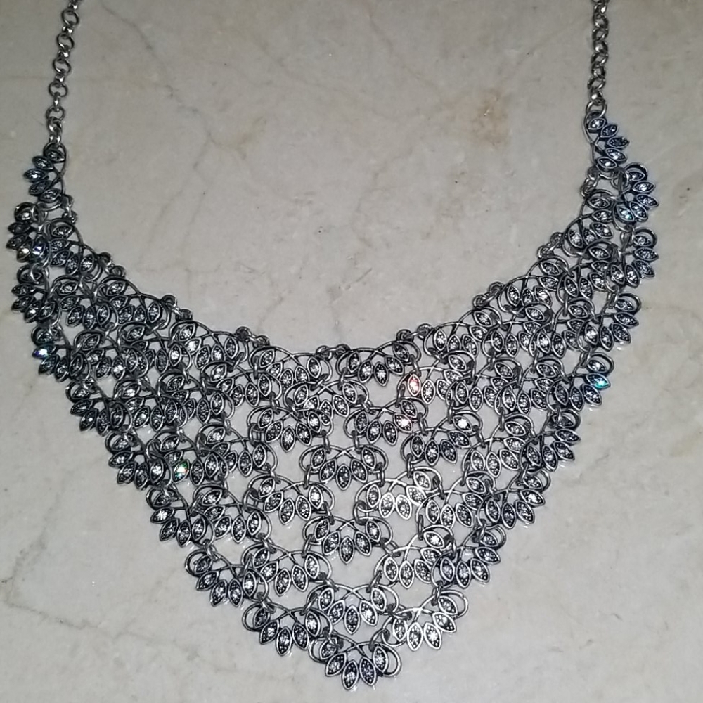 Premier Designs "Ruffles" Necklace - Picture 3 of 7